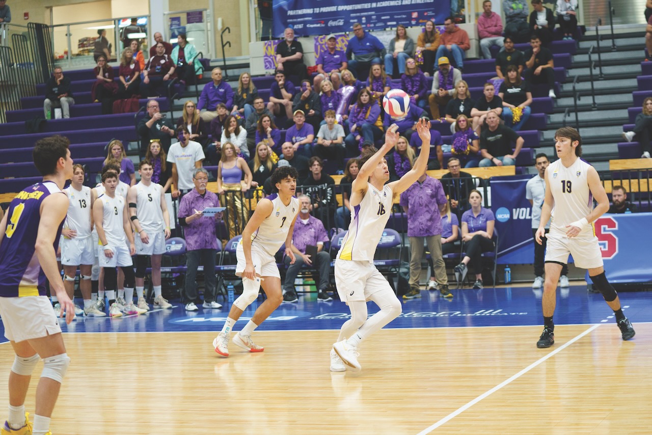 Cal Lutheran volleyball champions